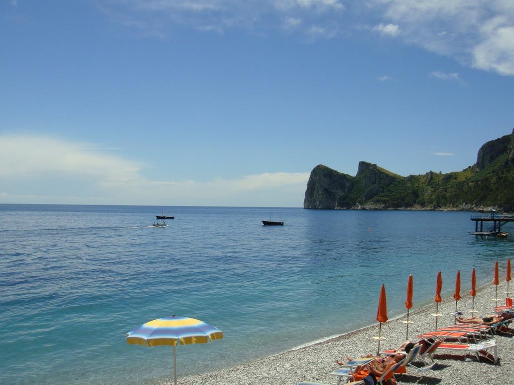 Punta Campanella Resort & Spa Massa Lubrense Exterior photo